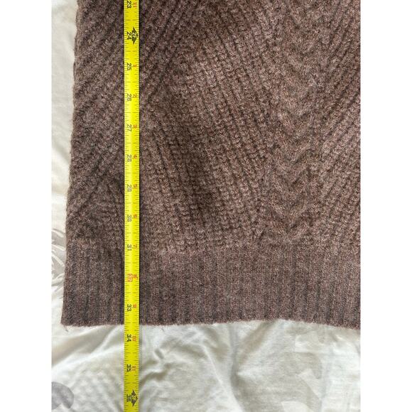ASTR The Label Light Brown Cable Knit Sweater Dress – XS NWT - Picture 6 of 6